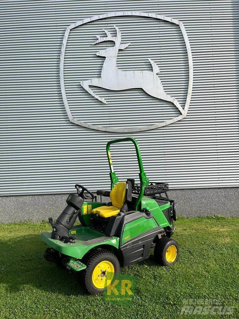 John Deere 1580 Tosaerba professionali rough, trim e surrounds