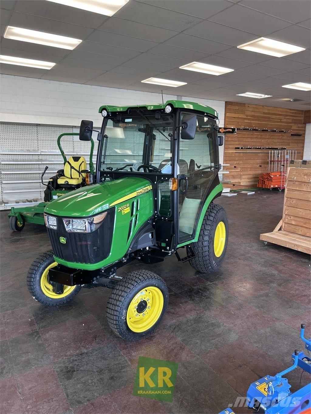 John Deere 2032R Trattori compatti