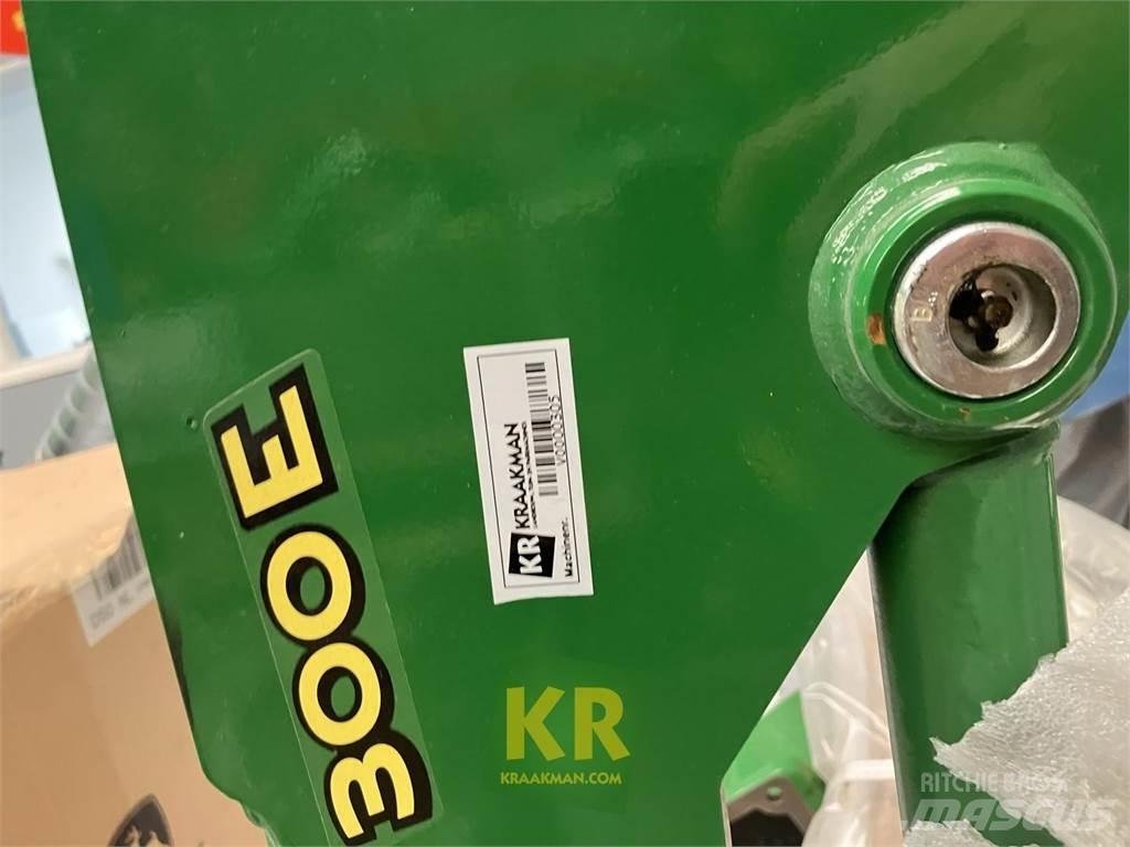 John Deere 300E Pale frontali e scavatori