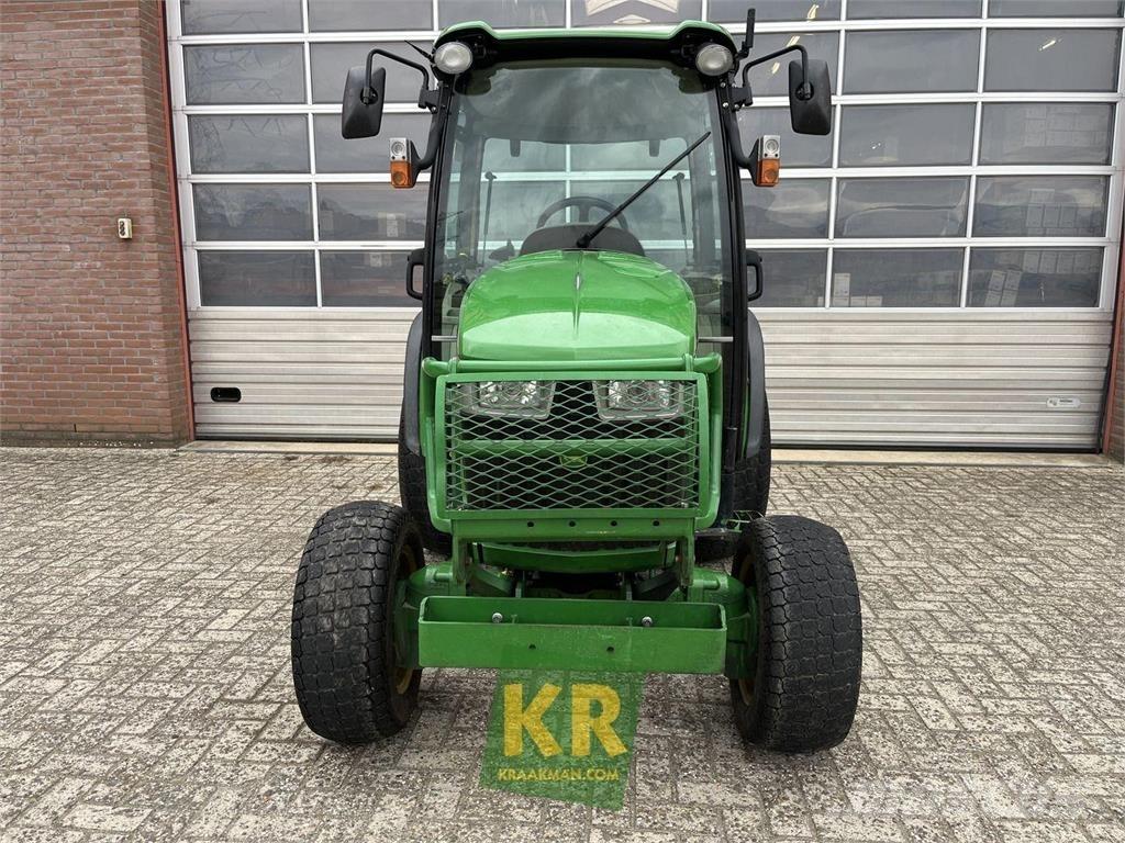 John Deere 3038R Trattori compatti