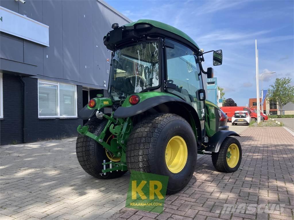 John Deere 3046R Trattori compatti