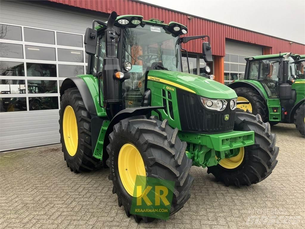 John Deere 6100M Trattori