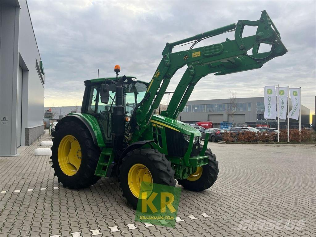 John Deere 6120M Trattori