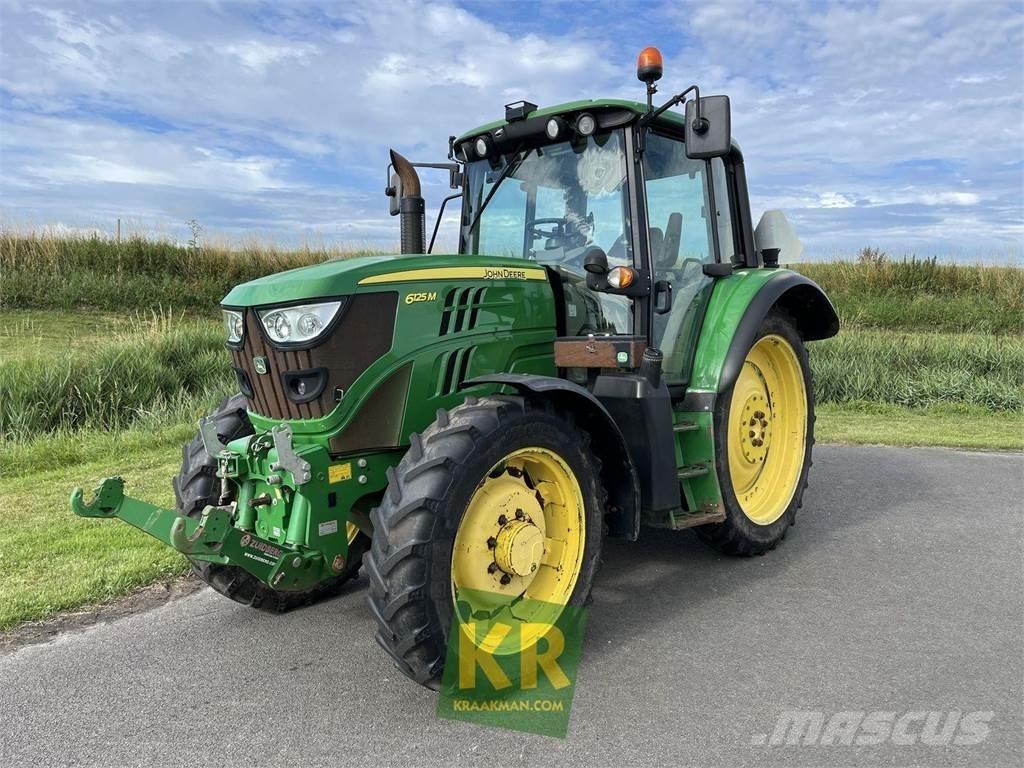 John Deere 6125M Trattori