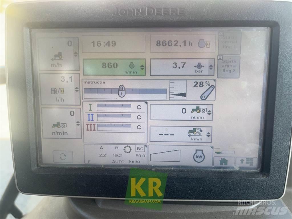 John Deere 6150R Trattori
