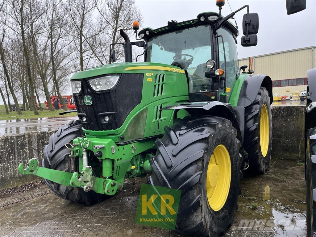 John Deere 6215R Trattori