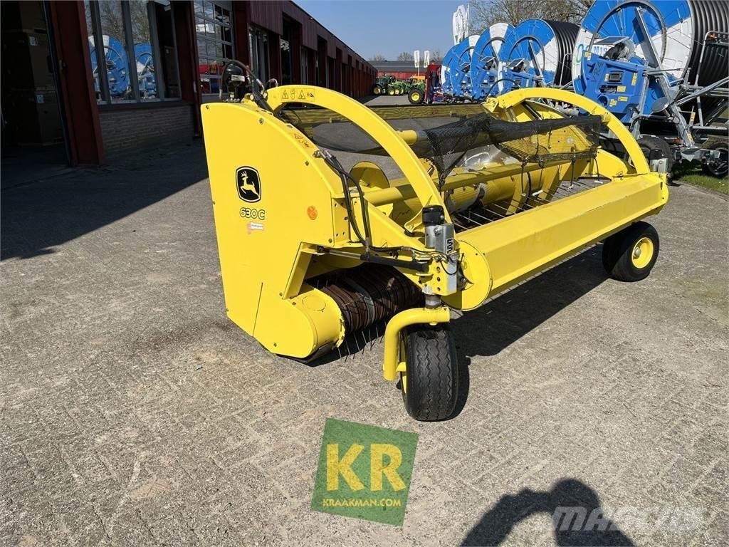John Deere 630C Testate per mietitrebbie