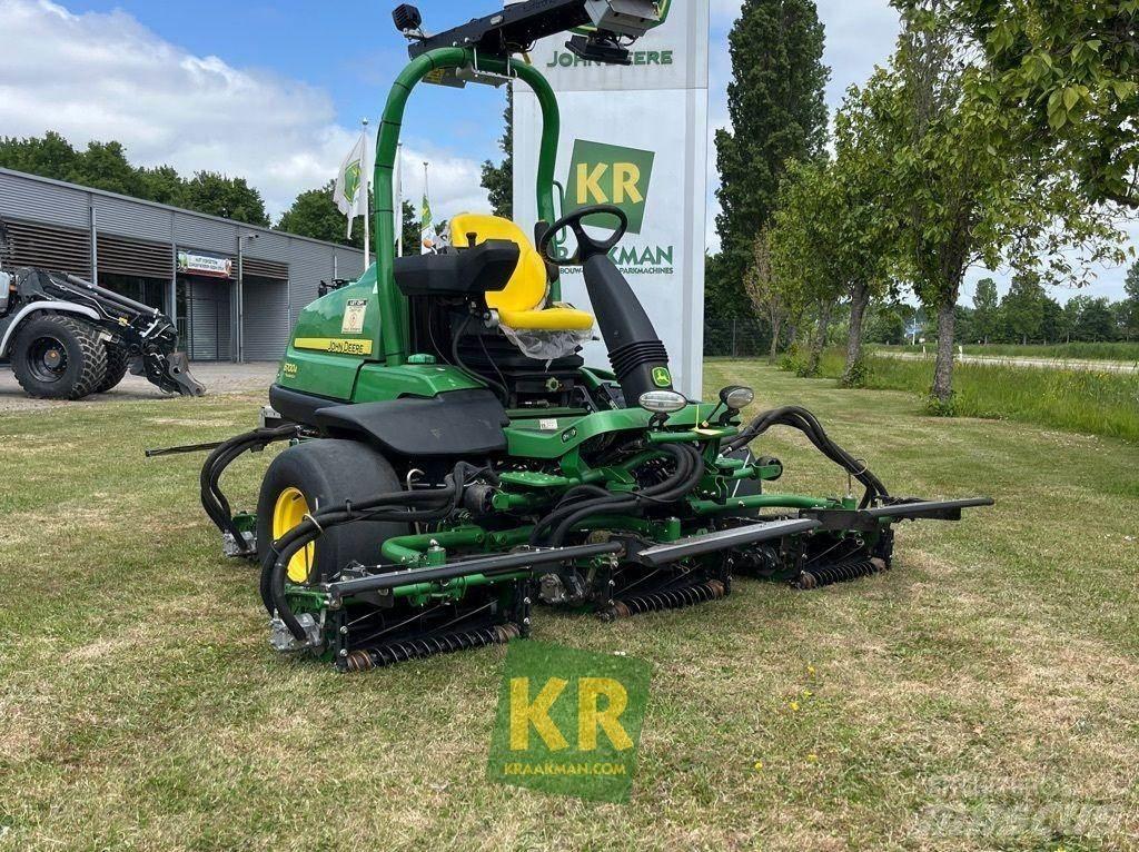 John Deere 6700A Tosaerba per il green