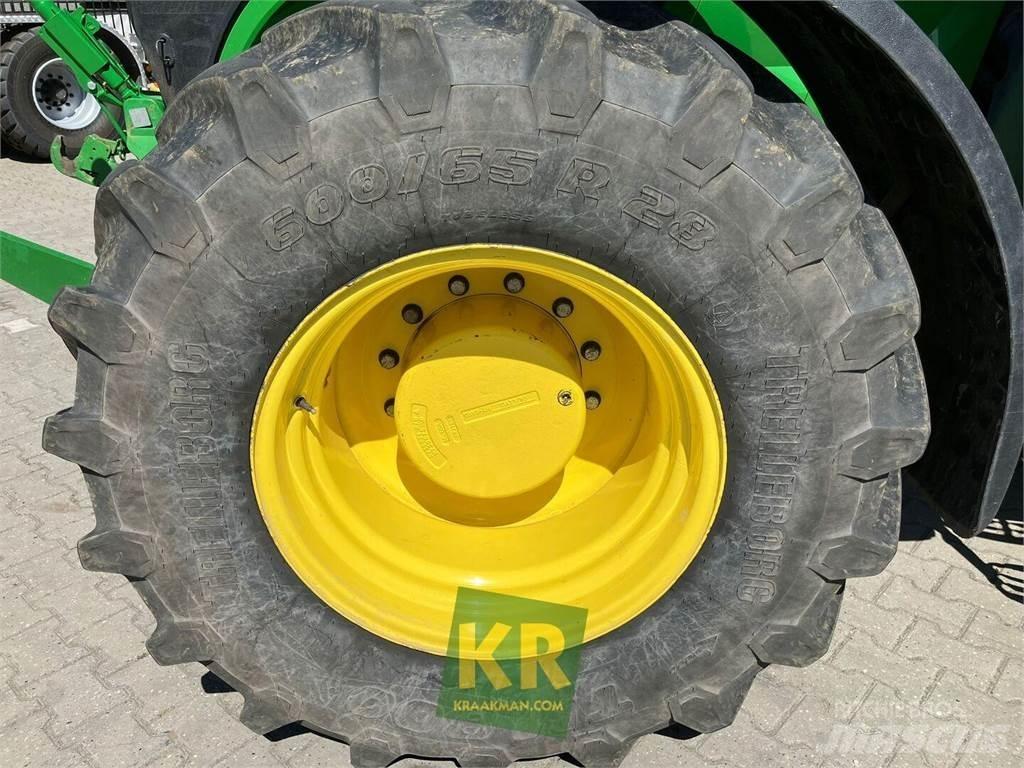 John Deere 7230R Trattori