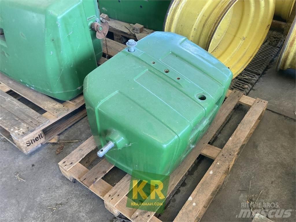John Deere 900 kg Zavorre anteriori