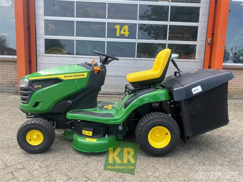 John Deere X147R Trattorini tagliaerba