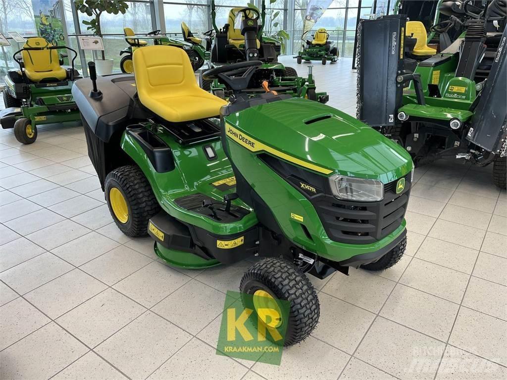 John Deere X147R Trattorini tagliaerba