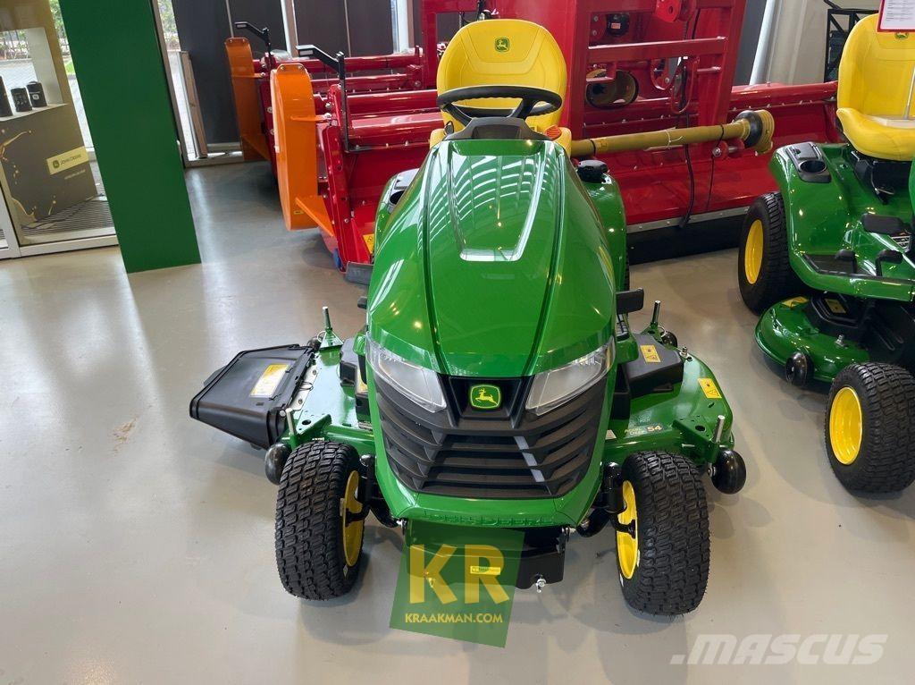 John Deere X380 Trattorini tagliaerba
