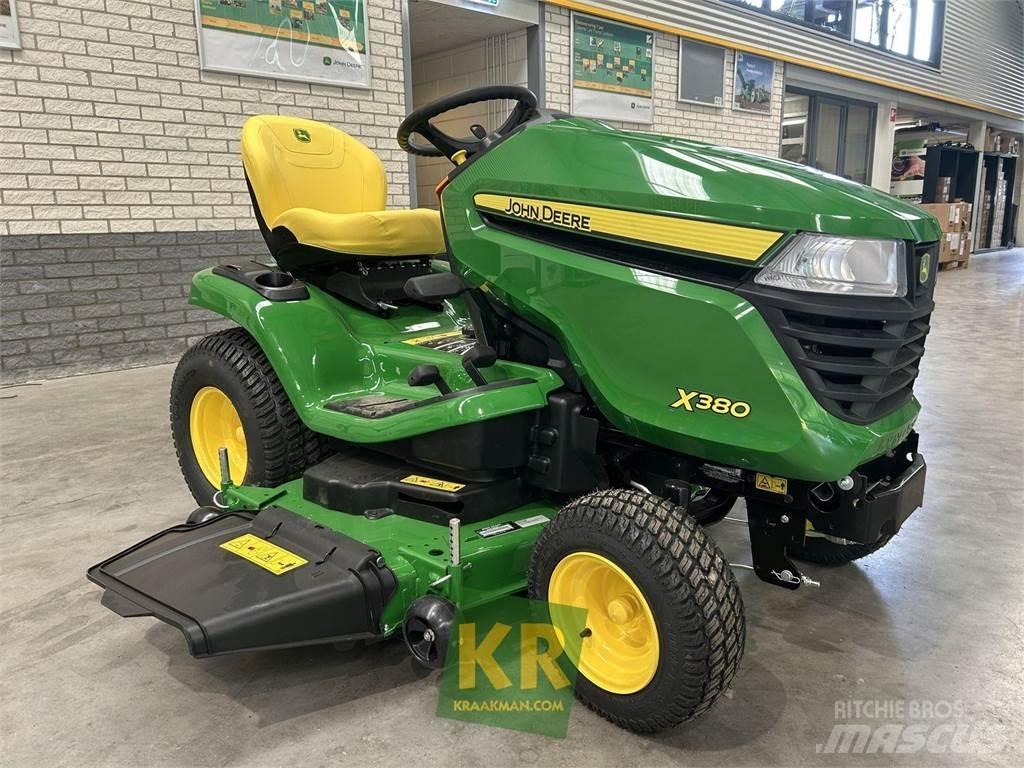 John Deere X380 Trattorini tagliaerba
