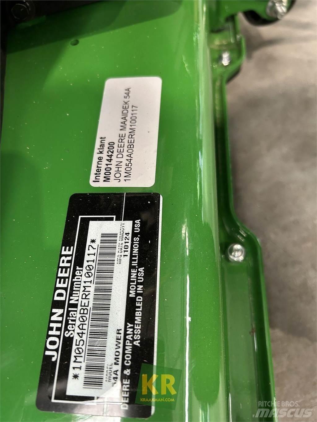John Deere X380 Trattorini tagliaerba