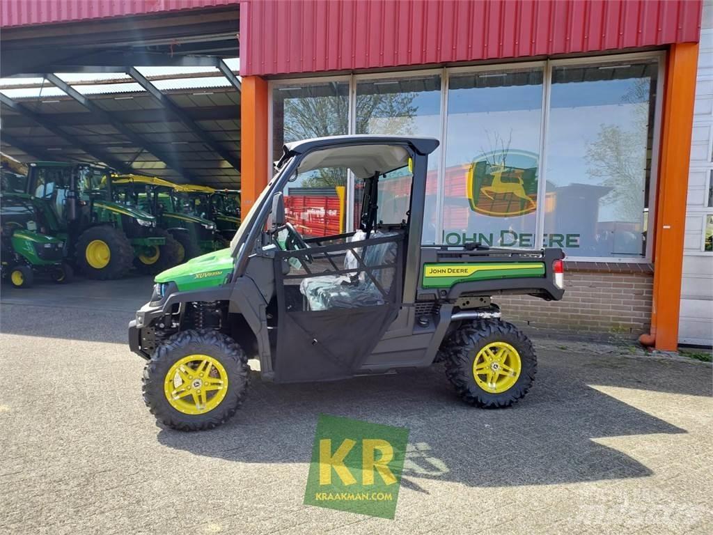 John Deere XUV835M ATV
