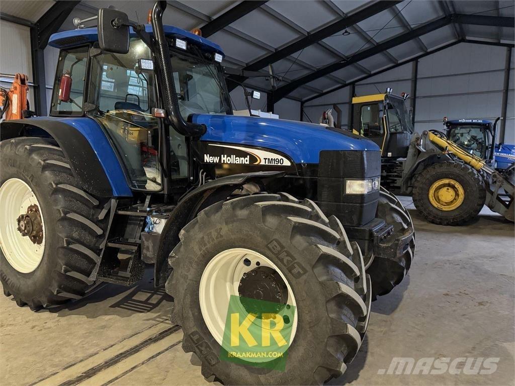 New Holland TM190 Trattori