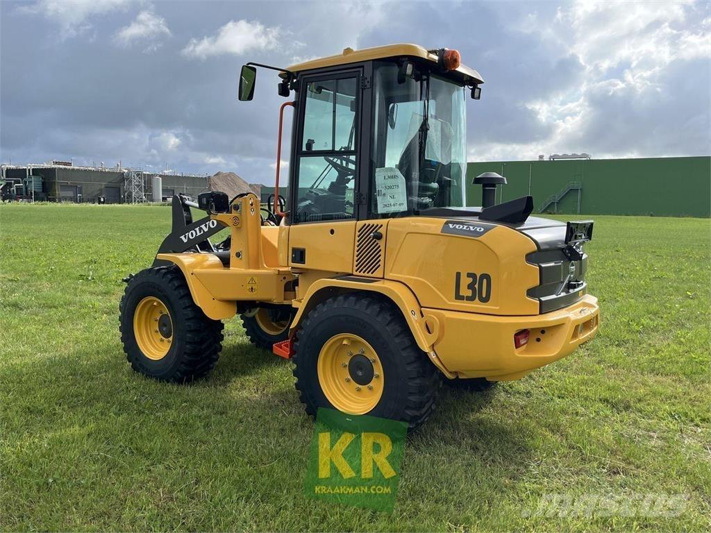 Volvo L30HS Pale gommate