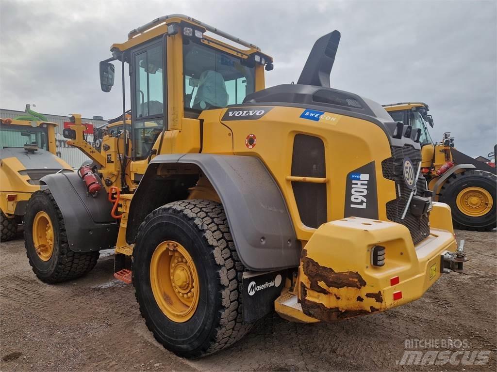 Volvo L90H Pale gommate