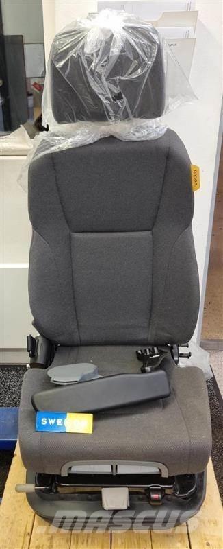 Volvo STOL Cabine e interni