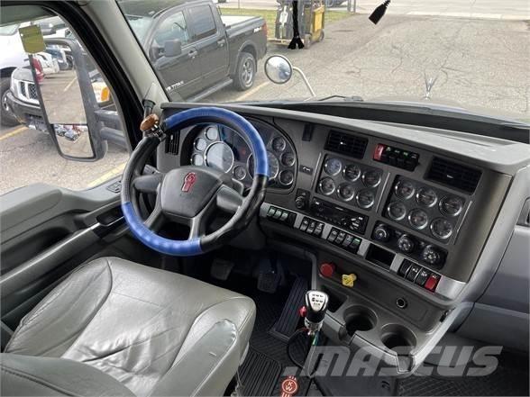 Kenworth T680 Motrici e Trattori Stradali