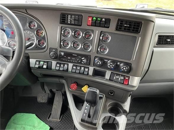 Kenworth T680 Motrici e Trattori Stradali