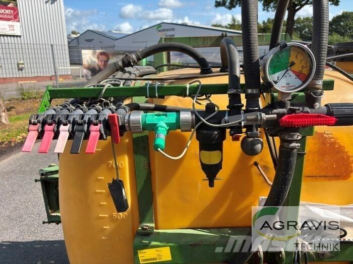Amazone US 804 T Irroratrici trainate