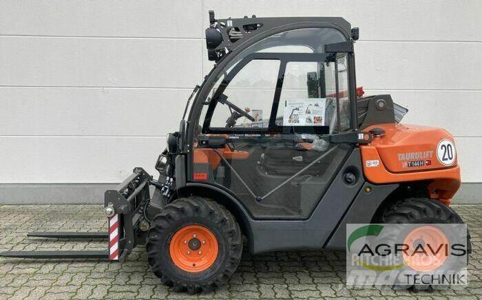 Ausa T144H Sollevatori telescopici per agricoltura