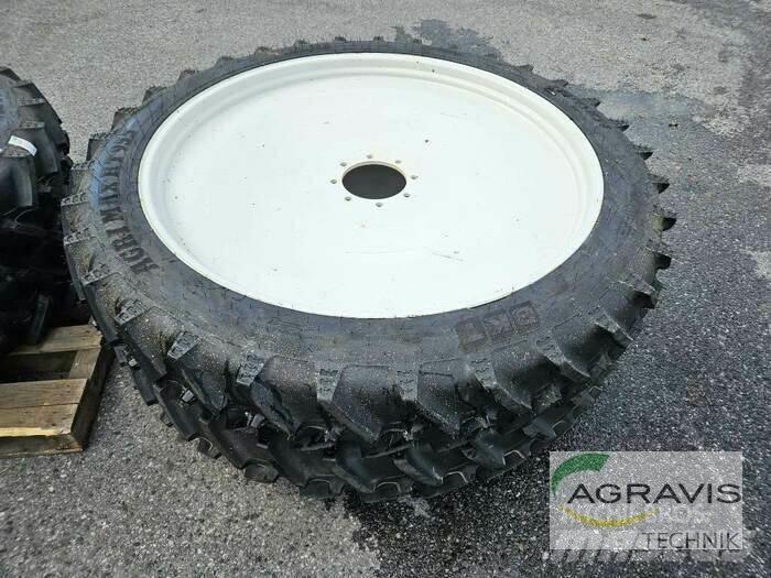 BKT KR270/95R42 Pneumatici, ruote e cerchioni