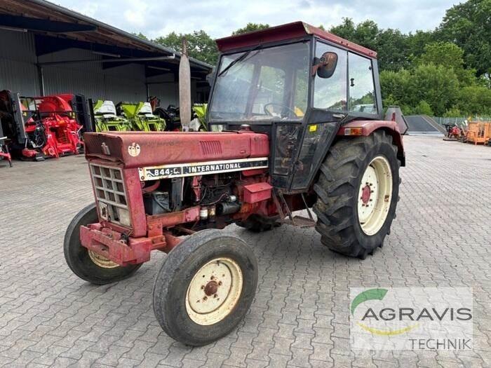 Case IH 844 S Trattori