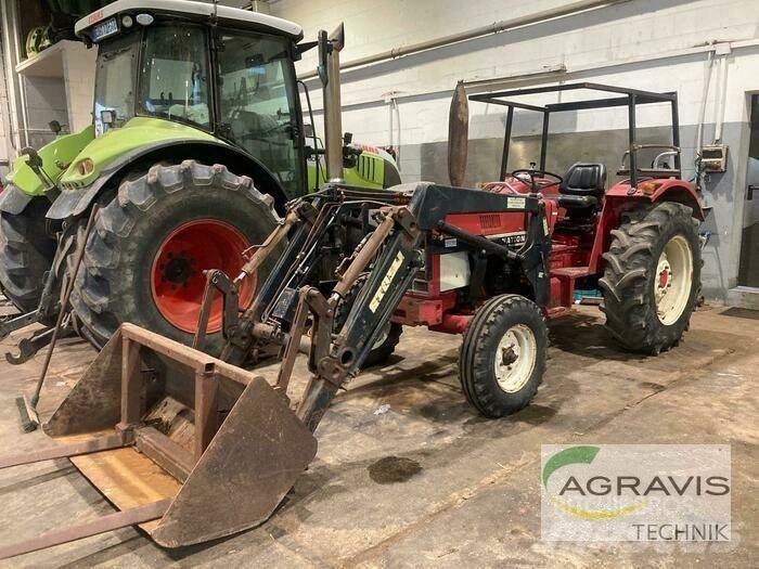 Case IH IHC 633 Trattori