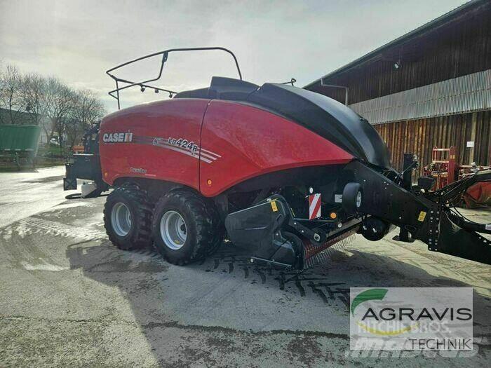 Case IH LB 424 R RL6 Presse quadre