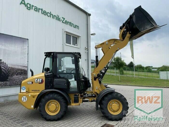 CAT 906 Radlader Pale gommate