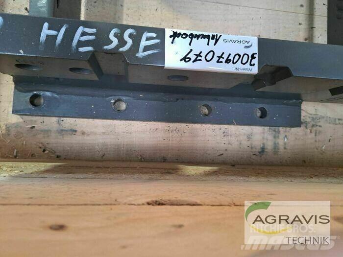 CLAAS ANHÄNGEBOCK Altri macchinari per bestiame