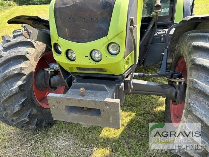 CLAAS ARION 420 CIS Trattori