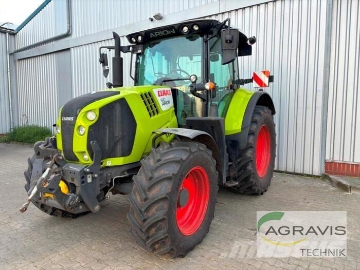 CLAAS ARION 510 CIS Trattori
