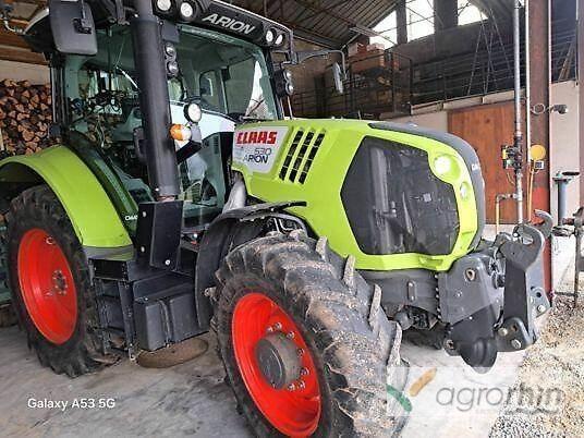 CLAAS ARION 530 CMATIC Trattori