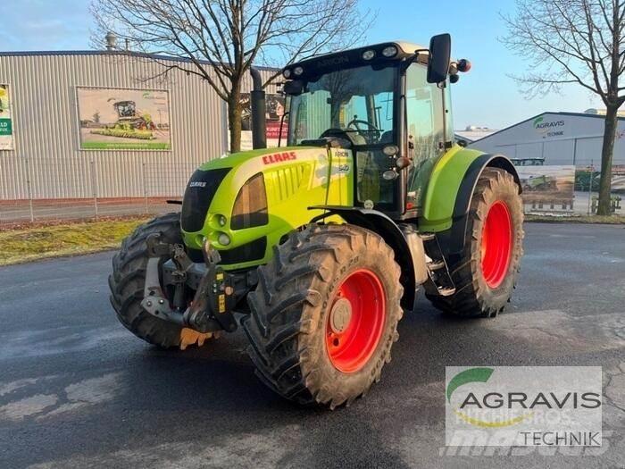 CLAAS ARION 640 CEBIS Trattori