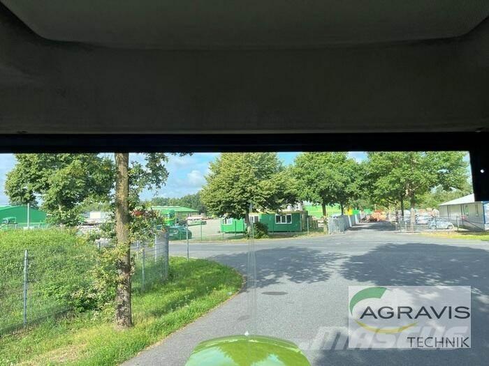 CLAAS ARION 640 CEBIS Trattori