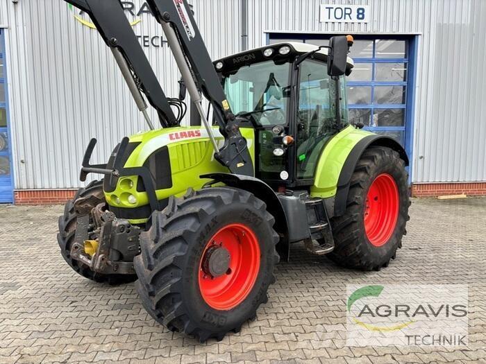 CLAAS ARION 640 CIS Trattori