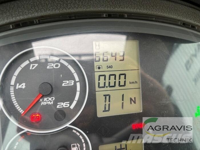 CLAAS ARION 640 CIS Trattori