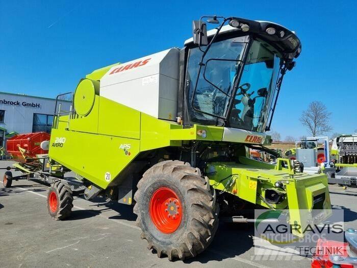 CLAAS AVERO 240 Mietitrebbiatrici