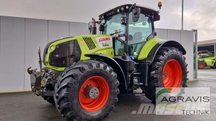 CLAAS AXION 850 Trattori