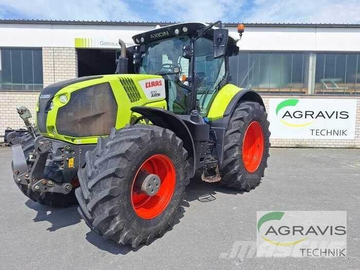 CLAAS AXION 870 Trattori