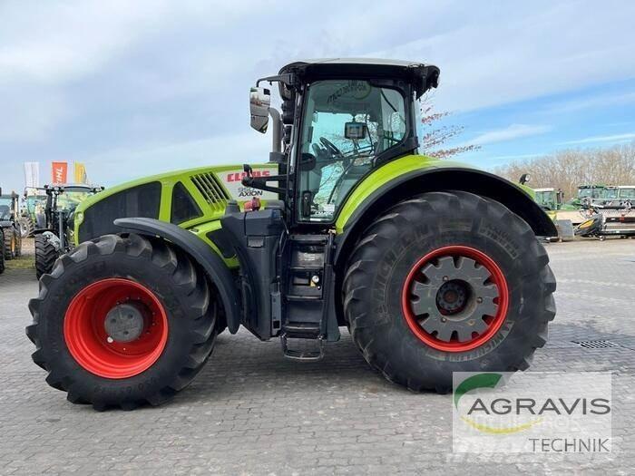 CLAAS AXION 950 CMATIC Trattori