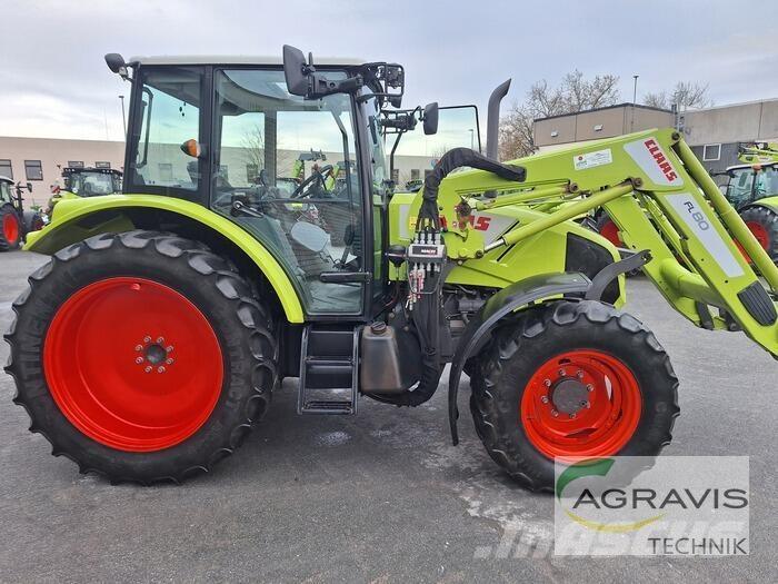 CLAAS AXOS 320 C Trattori