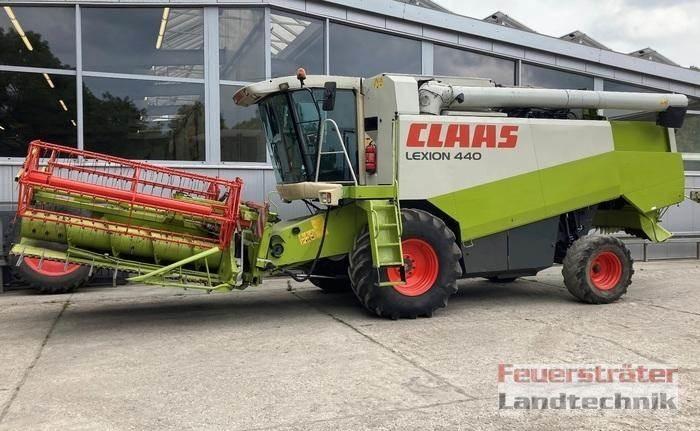 CLAAS LEXION 440 AC Mietitrebbiatrici