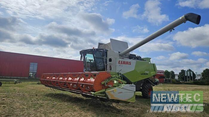 CLAAS LEXION 750 Mietitrebbiatrici