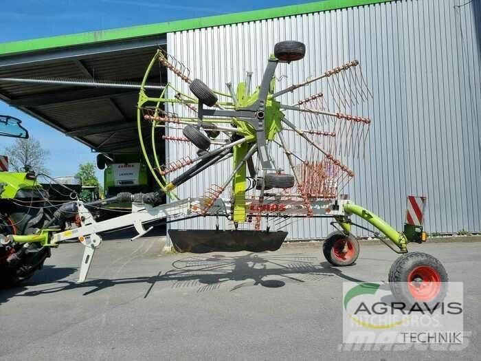 CLAAS LINER 2700 Ranghinatori