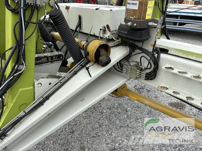 CLAAS LINER 3000 Ranghinatori